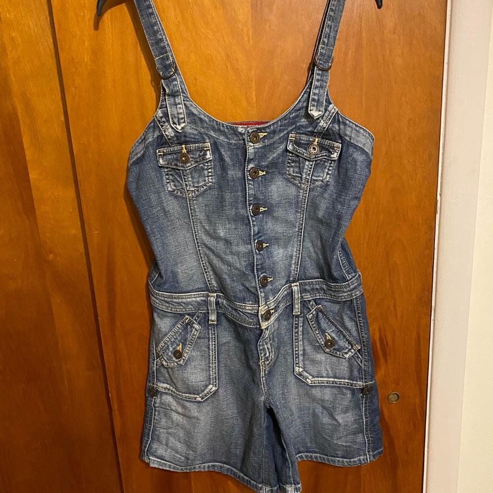 Guess Denim Button-Up Sleeveless Overalls/Romper 90’s Trend, Women’s Size Med